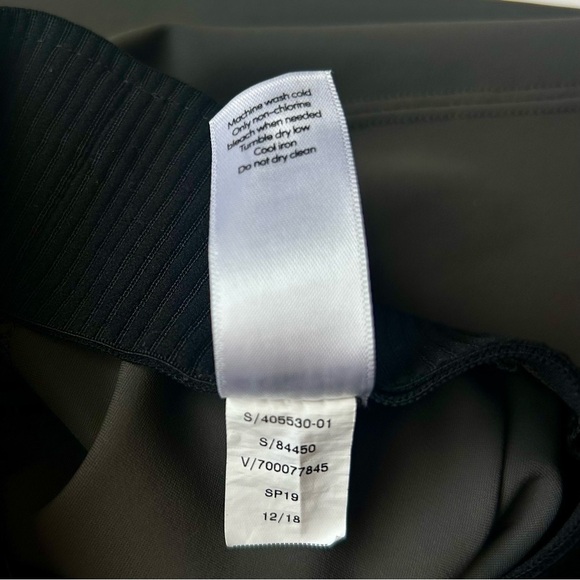 Athleta Mercurial Crop Flare Pant Arbor Olive Gray Brown Travel Sz M #405530-01 - Picture 9 of 9